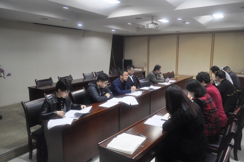 路橋分公司貫徹傳達建設(shè)集團干部大會精神