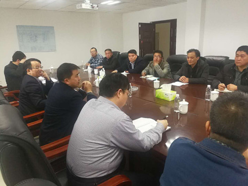 現(xiàn)場協(xié)調(diào)保重點(diǎn)工程項目