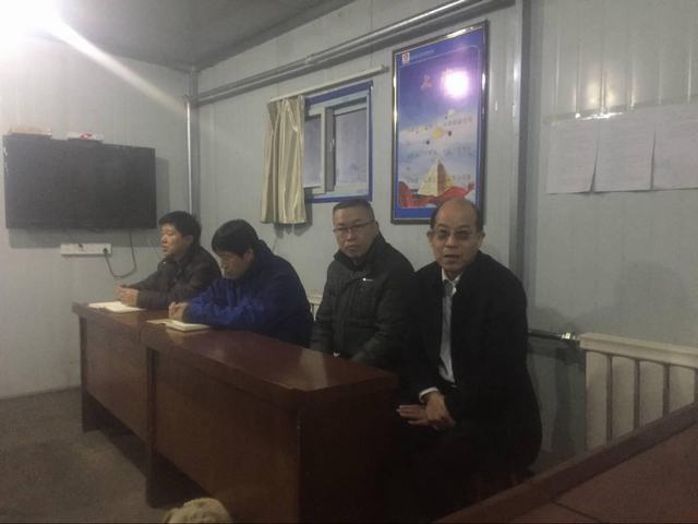 曹家灘礦領(lǐng)導蒞臨掘進公司曹家灘項目部指導工作