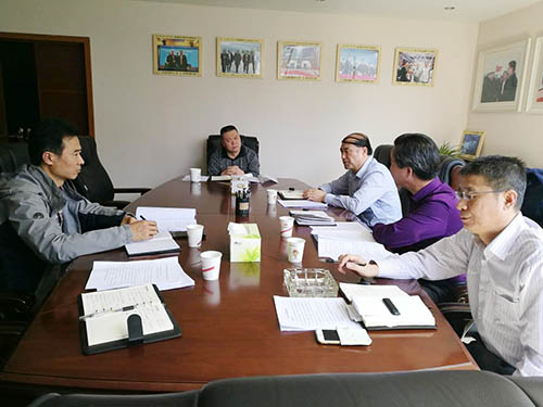 寧興剛主持召開(kāi)項(xiàng)目評(píng)估分析會(huì)