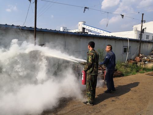 陜煤建設(shè)掘進公司:紅柳林項目部水火應急雙演練檢驗項目處置能力