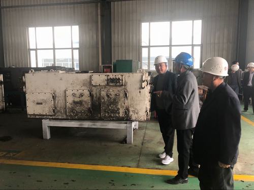 陜煤建設(shè)掘進(jìn)公司：跑市場(chǎng) 比價(jià)格 節(jié)省也能出效益