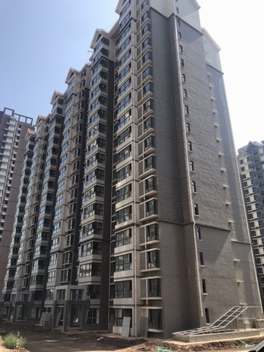 陜煤建設銅煤公司第十二項目部承建的紫藤園小區(qū)9#樓等順利通過竣工驗收