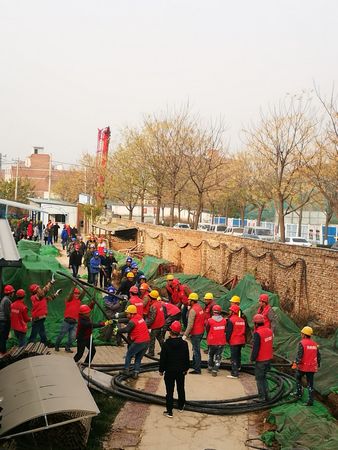 人心齊、泰山移，團(tuán)結(jié)就是力量