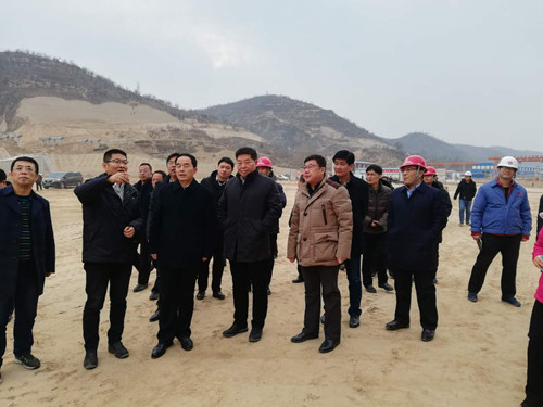 陜西省國(guó)資委、陜煤集團(tuán)領(lǐng)導(dǎo)蒞臨天工公司項(xiàng)目檢查工作