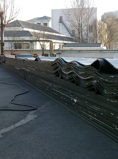 陜煤建設機電安裝公司黃陵項目部安裝一號井膠帶機熱火朝天