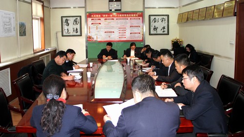 陜煤建設(shè)銅煤公司“講政治、敢擔(dān)當(dāng)、改作風(fēng)”專題教育迎來(lái)陜煤建設(shè)督導(dǎo)組督導(dǎo)檢查