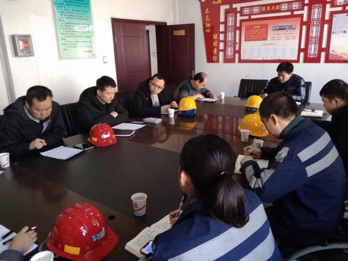 陜煤建設(shè)洗選煤運(yùn)營(yíng)公司節(jié)前安全生產(chǎn)大檢查實(shí)打?qū)?></div>
                                <div   id=