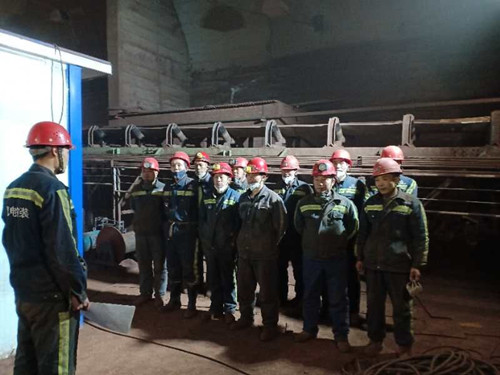 把工程交給你們，我們放心