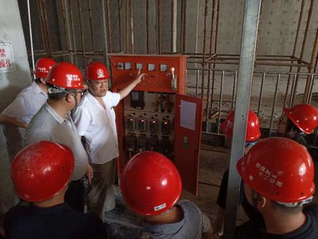 陜煤建設(shè)天工公司：現(xiàn)場(chǎng)互動(dòng)+座談交流=夯實(shí)員工實(shí)力