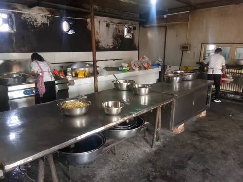 陜煤建設(shè)掘進公司：后勤小課堂 做足大文章