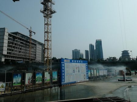 陜煤建設(shè)天工公司前沿施工“環(huán)保”在行動