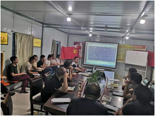 陜煤建設(shè)掘進公司：曹家灘項目部提前38天完成順槽施工