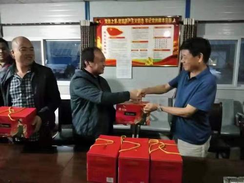 礦建二公司：月滿中秋，情暖人心