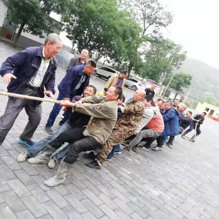 陜煤建設(shè)天工公司施工現(xiàn)場(chǎng)忙堅(jiān)守 特別團(tuán)圓中秋月