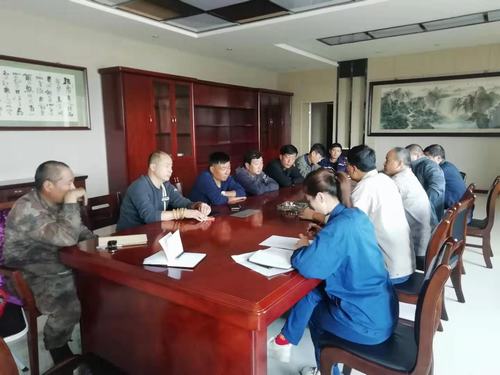 陜煤建設(shè)銅煤公司第十一項(xiàng)目部多舉措抓好安全生產(chǎn)確?！鞍偃瞻踩?></div>
                                <div   id=