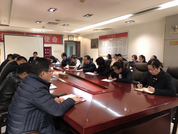 陜煤建設(shè)礦建二公司機(jī)關(guān)黨支部召開“不忘初心、牢記使命”專題組織生活會