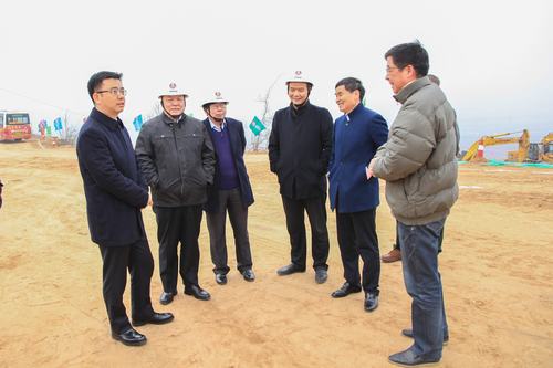 陜煤建設(shè)集團(tuán)承建的銀西高鐵彬州東站前廣場(chǎng)項(xiàng)目開(kāi)工儀式順利舉行