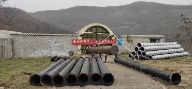 陜煤建設(shè)洗選煤運營公司安裝第二項目部照金煤礦井下瓦斯管道安裝工程火熱進行中