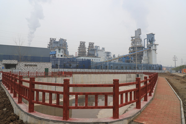 陜煤建設(shè)漢中分公司承建的陜鋼集團(tuán)漢鋼公司萬(wàn)方水池順利通過竣工驗(yàn)收