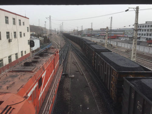 陜煤建設(shè)洗選煤運營公司檸條塔運營項目部：單日煤炭發(fā)運量創(chuàng)歷史新高