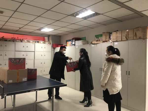 陜煤建設(shè)礦建二公司開(kāi)展“抗疫情、巾幗夢(mèng)”活動(dòng)