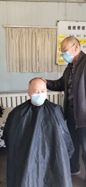 陜煤建設(shè)掘進公司：用溫情解決員工的“頭”等大事