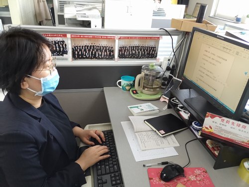 逆行！致敬最美戰(zhàn)“疫”志愿者