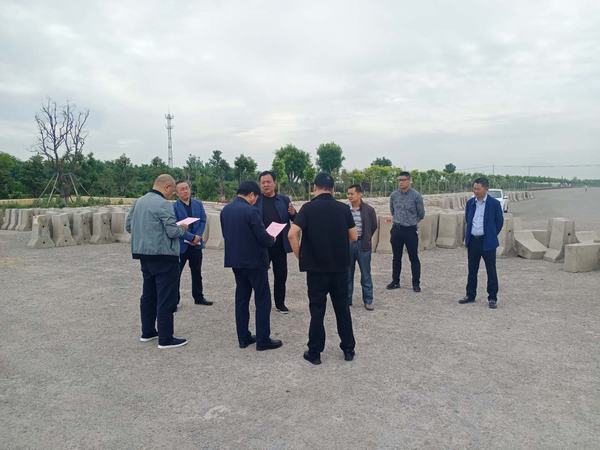 陜西省公路局副局長馬云祥深入G242大荔縣城過境段公路建設(shè)項目調(diào)研指導工作