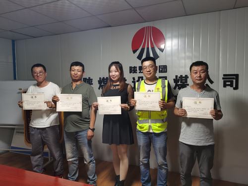 陜煤建設(shè)銅煤公司第一項(xiàng)目部開展以“演繹青春，筑夢銅煤”為主題藝術(shù)會展活動聚力青春能量迸發(fā)工作激情