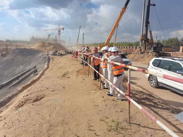 西北電力設(shè)計(jì)院有限公司黨委書記、董事長胡明深入陜煤建設(shè)天工公司施工現(xiàn)場慰問指導(dǎo)工作