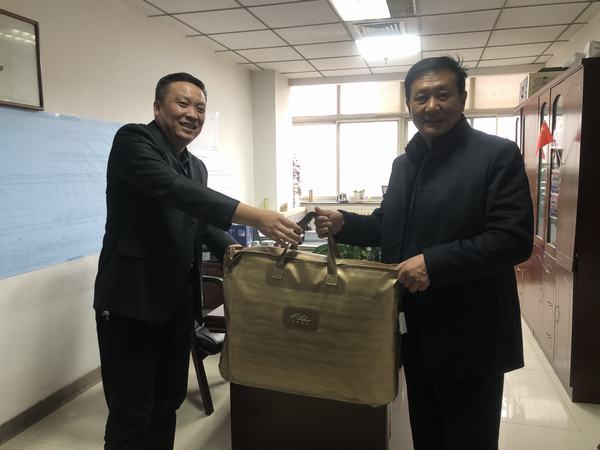 陜煤建設礦建二公司:一床冬被情深意長