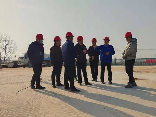 西安重裝集團黨委書記向新剛、副總工程師楊強來一行 蒞臨咸陽分公司銅煤機項目部檢查指導(dǎo)工作