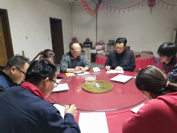 陜煤建設(shè)韓城分公司土建五項目部為職工開啟夜間“知識加油站”