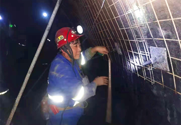 奉獻不言苦，追求無止境