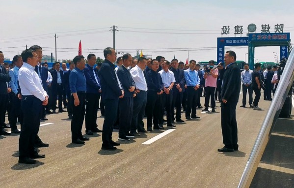 渭南市委書記王琳一行深入陜煤建設(shè)渭南分公司南京金龍純電動商用車建設(shè)項(xiàng)目視察工作