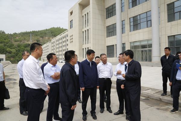 陜西省委常委、延安市委書記趙剛一行蒞臨陜煤建設(shè)礦建二公司車村項目部檢查指導工作