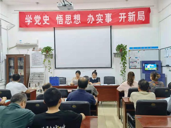 陜煤建設(shè)洗選煤運(yùn)營(yíng)公司澄合山陽(yáng)運(yùn)營(yíng)項(xiàng)目部:普法宣講進(jìn)一線