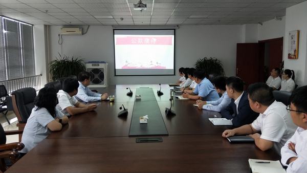 陜煤建設(shè)榆林公司召開(kāi)“雙節(jié)”廉政警示教育專(zhuān)題會(huì)議