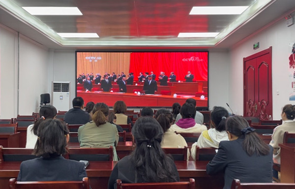 陜煤建設(shè)機(jī)電安裝公司集中觀看紀(jì)念辛亥革命110周年大會(huì)直播