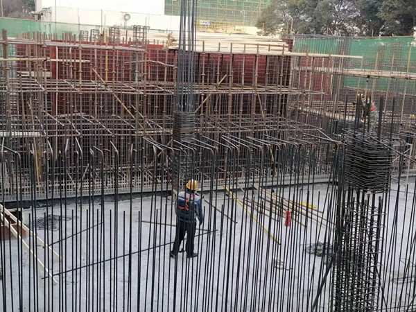 陜煤建設(shè)機(jī)電安裝公司渭化項(xiàng)目部戰(zhàn)“疫”?！爱a(chǎn)”在行動(dòng)