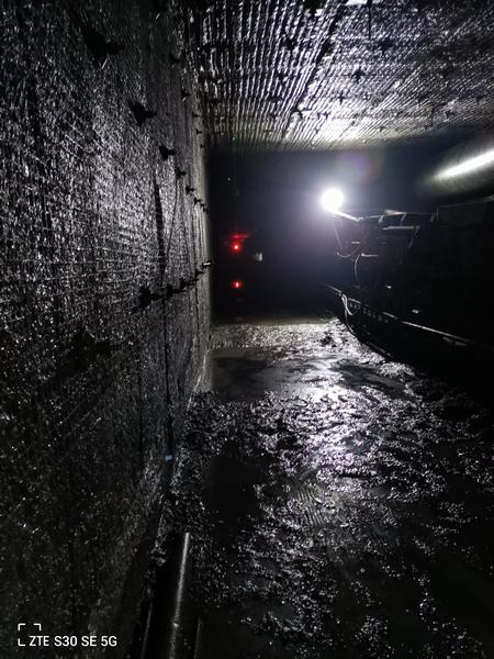 陜煤建設(shè)煤礦運營服務(wù)公司：牛！快掘隊又破紀錄了