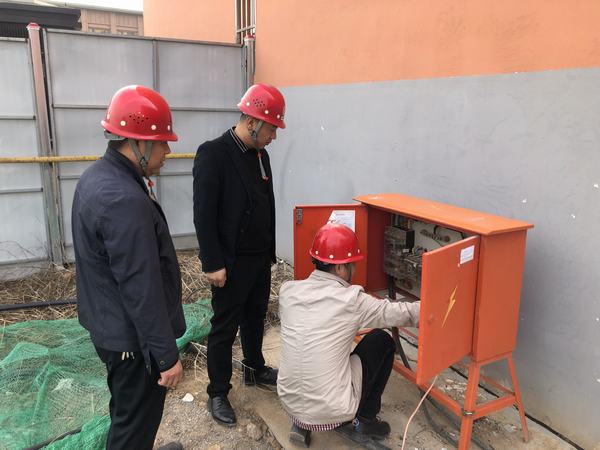 陜煤建設(shè)澄合分公司第十五項目部開展“青安崗”安全檢查志愿活動