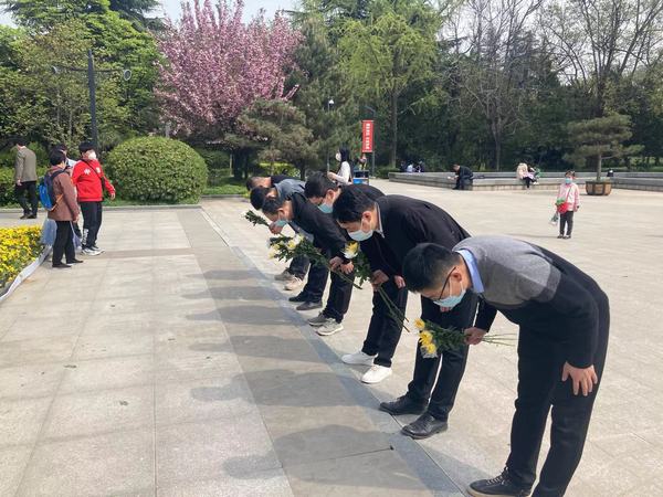 陜煤建設(shè)銅煤公司：緬懷英烈，清明節(jié)我們這樣過