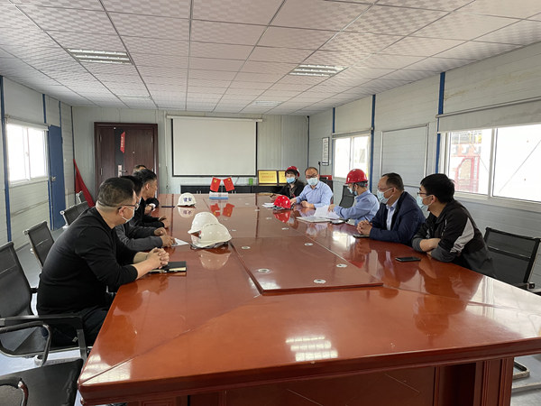 西安市住建局專(zhuān)家組一行蒞臨山水逸境項(xiàng)目檢查指導(dǎo)工作