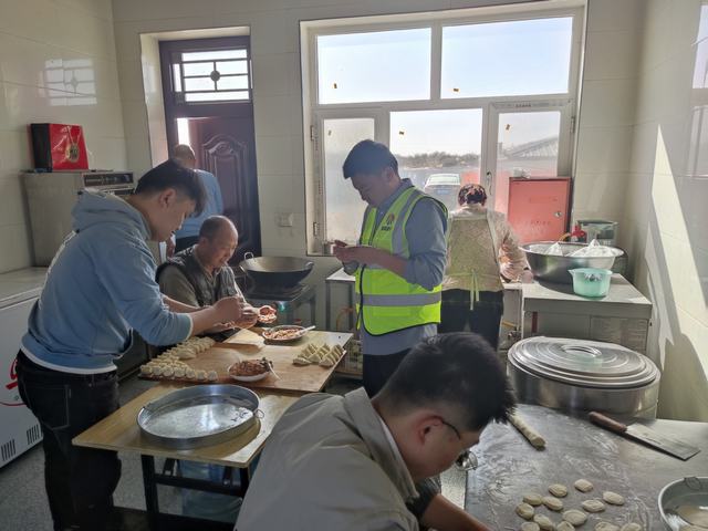 陜煤建設(shè)銅煤公司：最美“五月天”，我們的打開方式