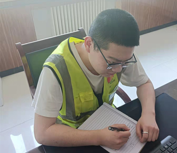 陜煤建設(shè)咸陽分公司第二項目部：寫祝福，寄思情