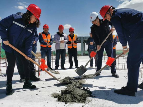 杭蕭綠色鋼結構產(chǎn)業(yè)制造基地倒班宿舍樓工程順利封頂