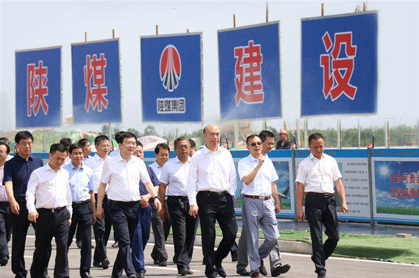 陜煤建設(shè)渭南分公司施工渭南南京金龍純電動(dòng)車項(xiàng)目記實(shí)