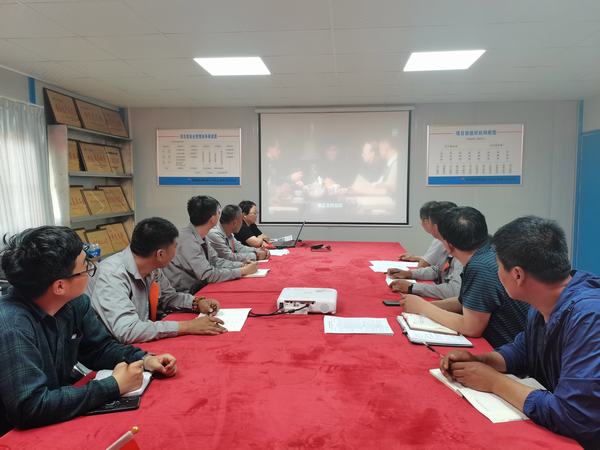 陜煤建設(shè)韓城分公司土建九項目部把好“清風”關(guān)